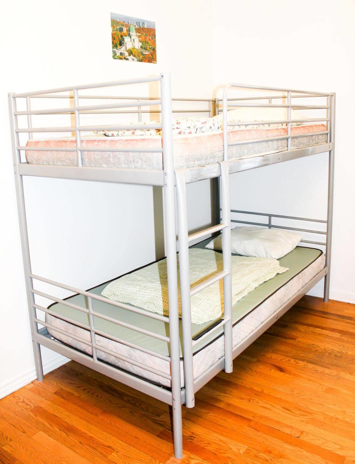 Hostal L'apero